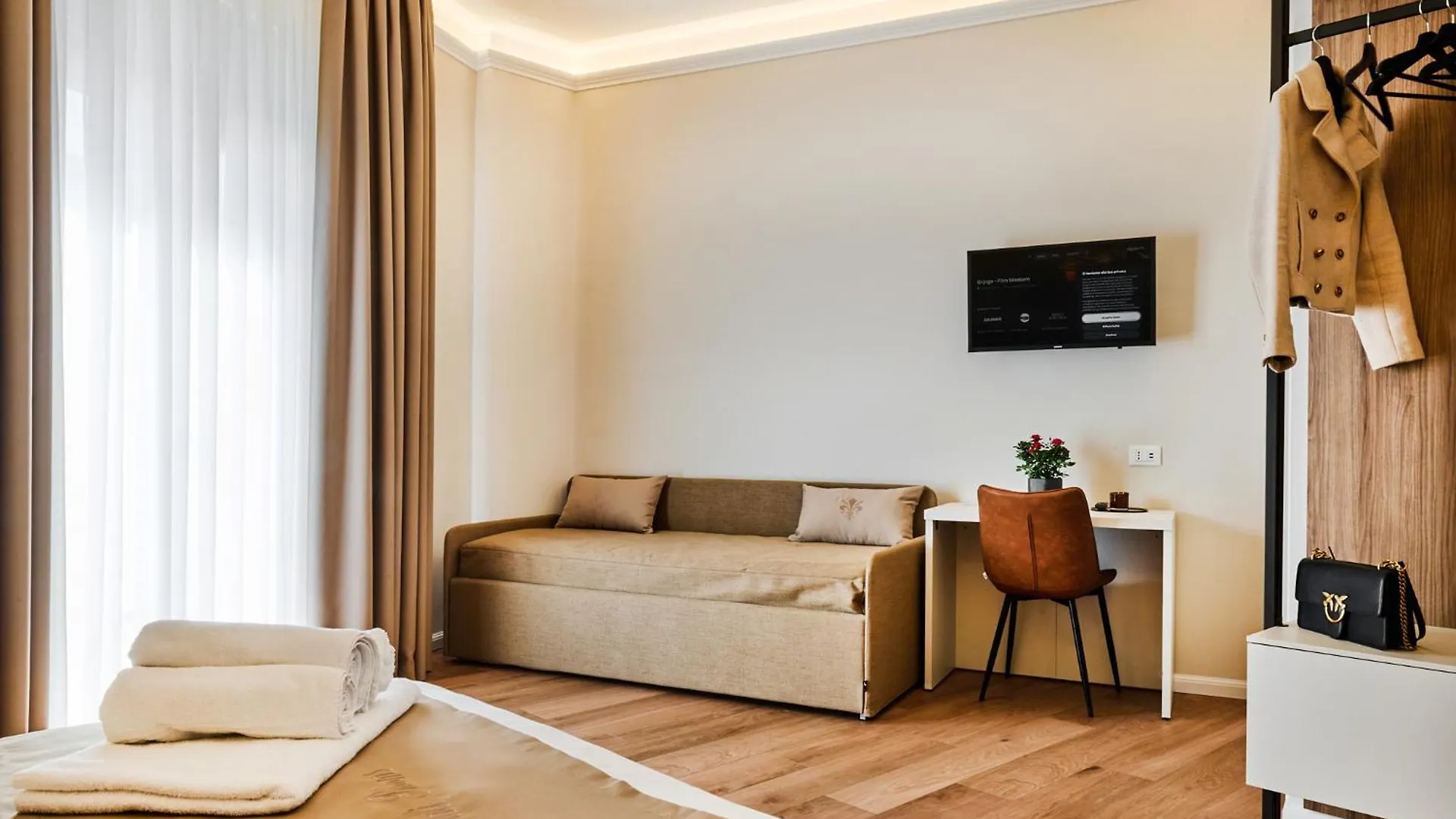Florence Medali Rooms